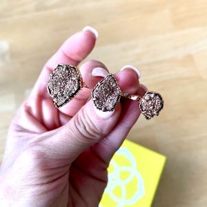 Kendra Scott rose gold drusy Naomi ring like new